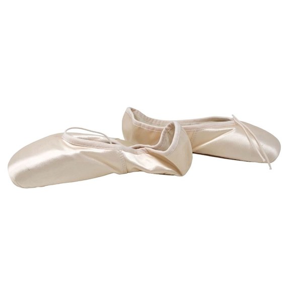 serenade pointe shoes